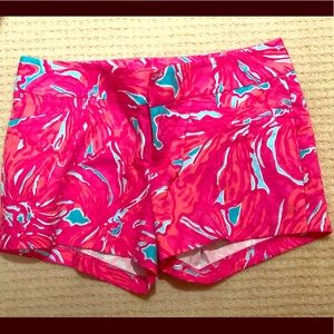 Lilly Pulitzer hot pink shorts size 2